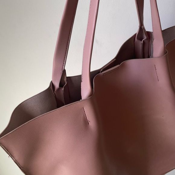 CoLab Large dusty pink vegan leather tote‎ bag / shoulder bag - Picture 3 of 15